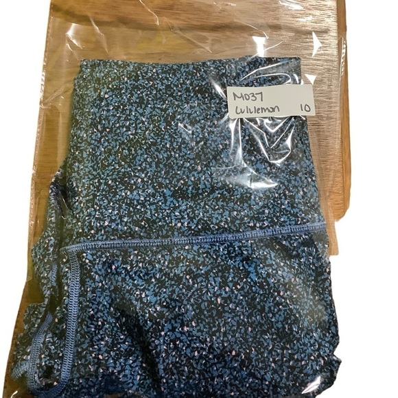 Lululemon Wunder Under Full Length Sz 10 Flashback Confetti - Picture 8 of 8